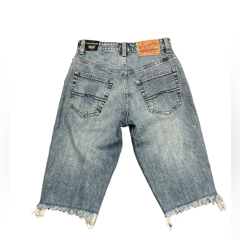 Lucky Brand Bermuda Size 24